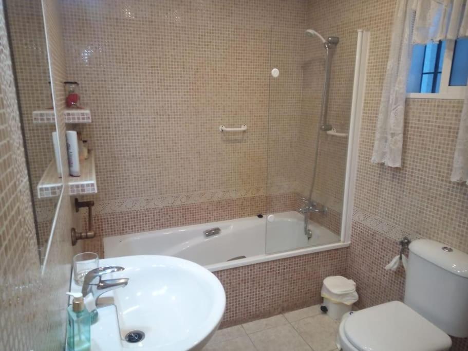 Apartamento Tahalia 3 Habitaciones Уельва Екстер'єр фото